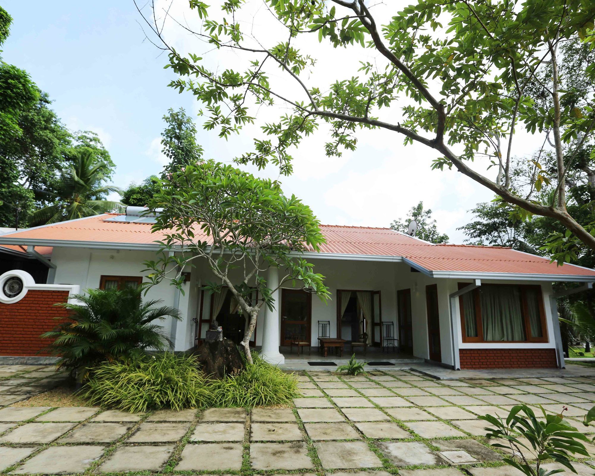 Acres Green Villa Hikkaduwa Exterior foto